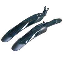 PLASTIC MUDGUARD-FM020